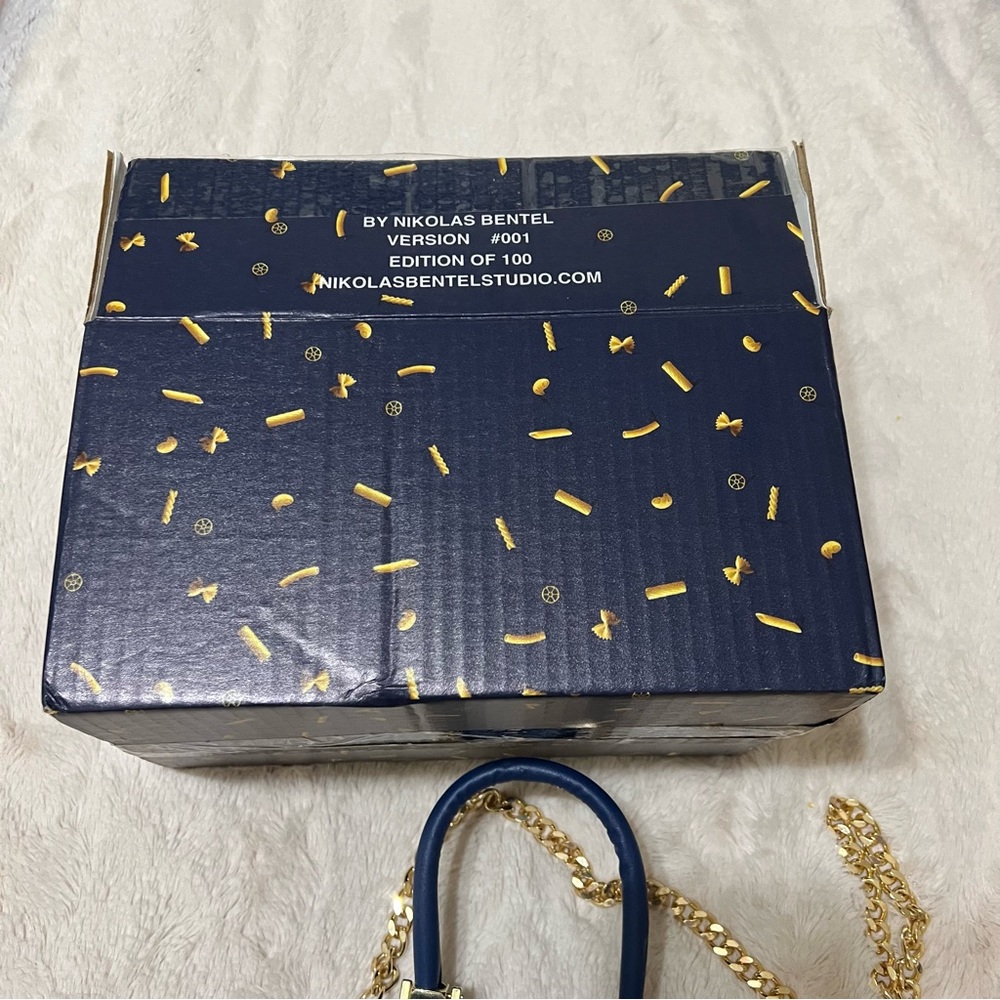 THE PASTA BAG by Nikolas Bentel new never used comes with original box - Picture 7 of 7